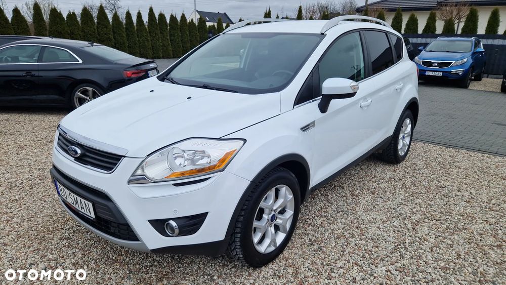 Ford Kuga 2.0 TDCi 2x4 Titanium - 22