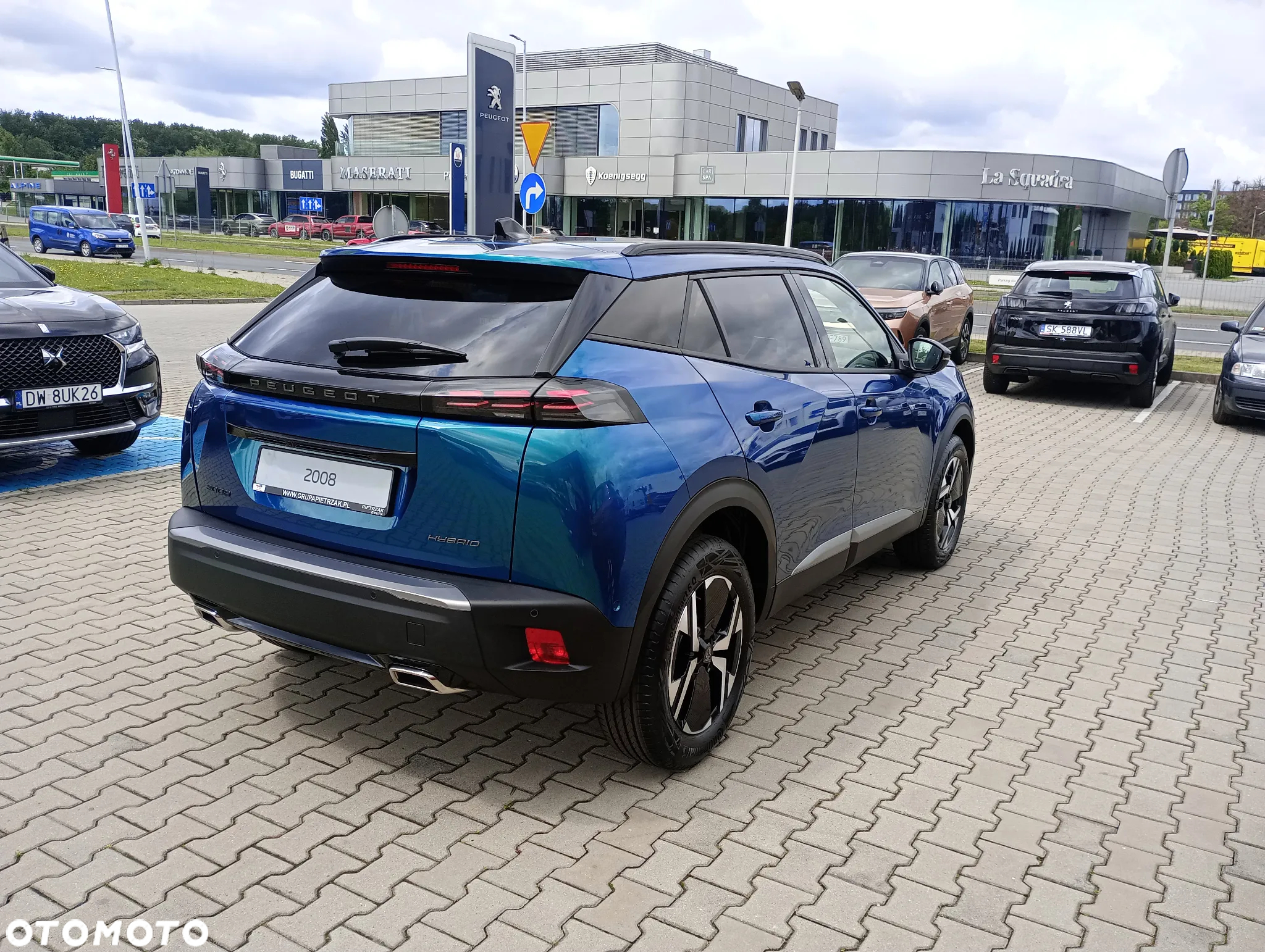 Peugeot 2008 - 11