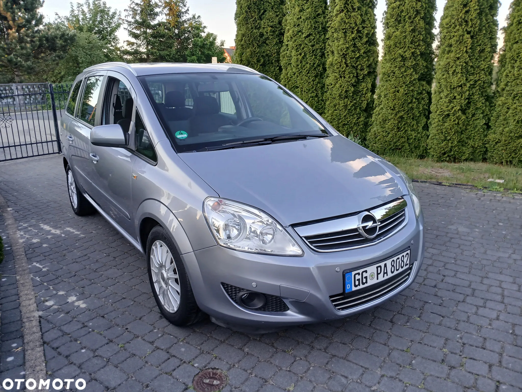 Opel Zafira 1.8 Sport - 8