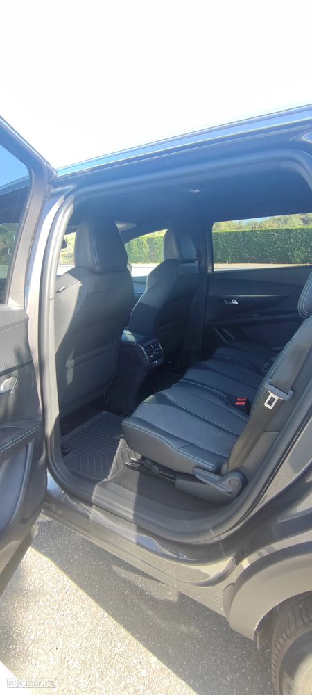Peugeot 5008 1.5 BlueHDi Allure Pack EAT8 - 8