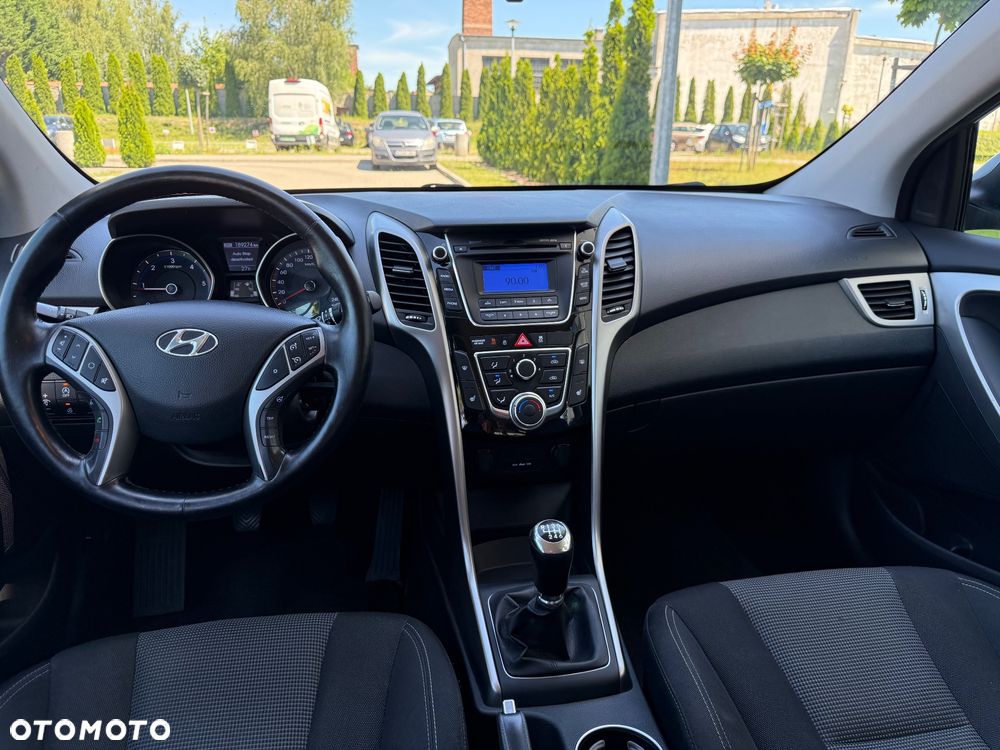 Hyundai i30 blue 1.6 CRDi Style - 8