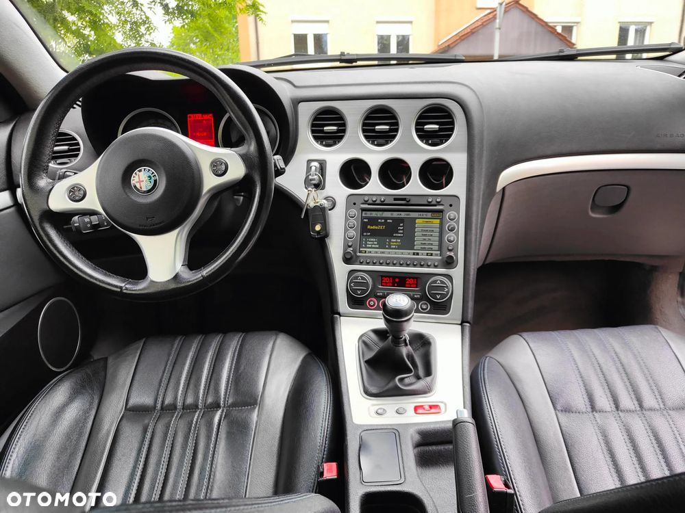 Alfa Romeo Brera 3.2 JTS V6 24V Q4 - 8