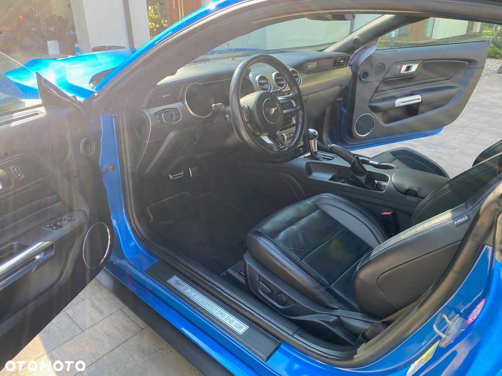 Ford Mustang 5.0 V8 GT - 17