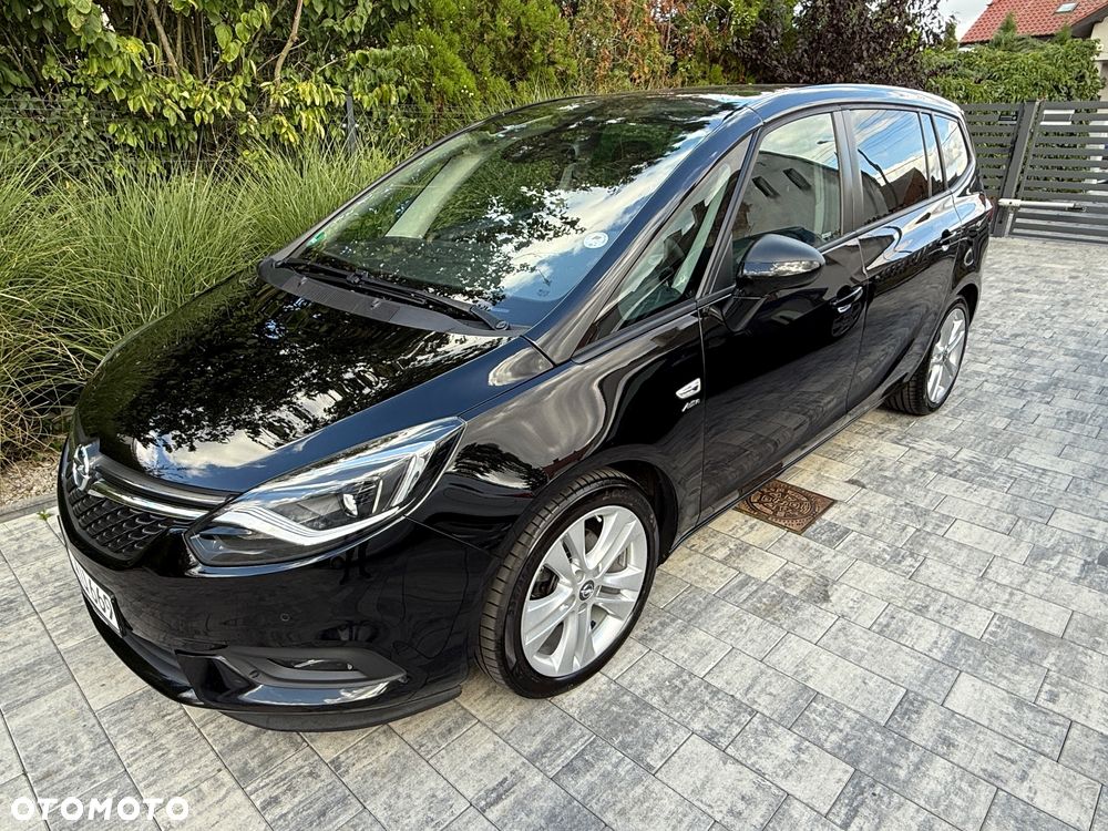 Opel Zafira 1.4 T Cosmo EcoFLEX S&S EU6 - 14