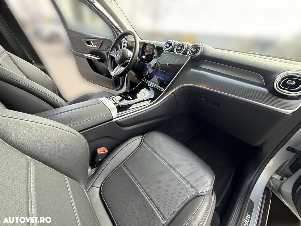 Mercedes-Benz GLC 220 d 4MATIC MHEV - 14