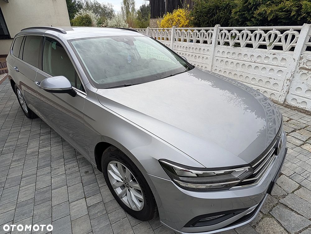 Volkswagen Passat 2.0 TDI SCR DSG - 16