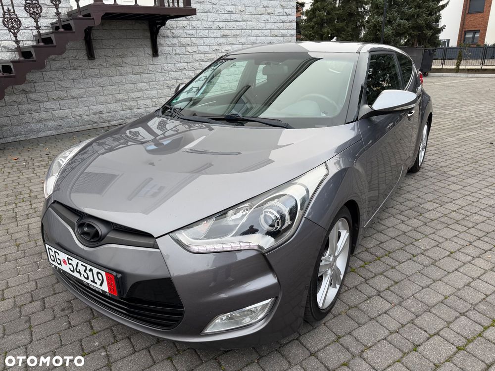 Hyundai Veloster 1.6 DCT Style - 1