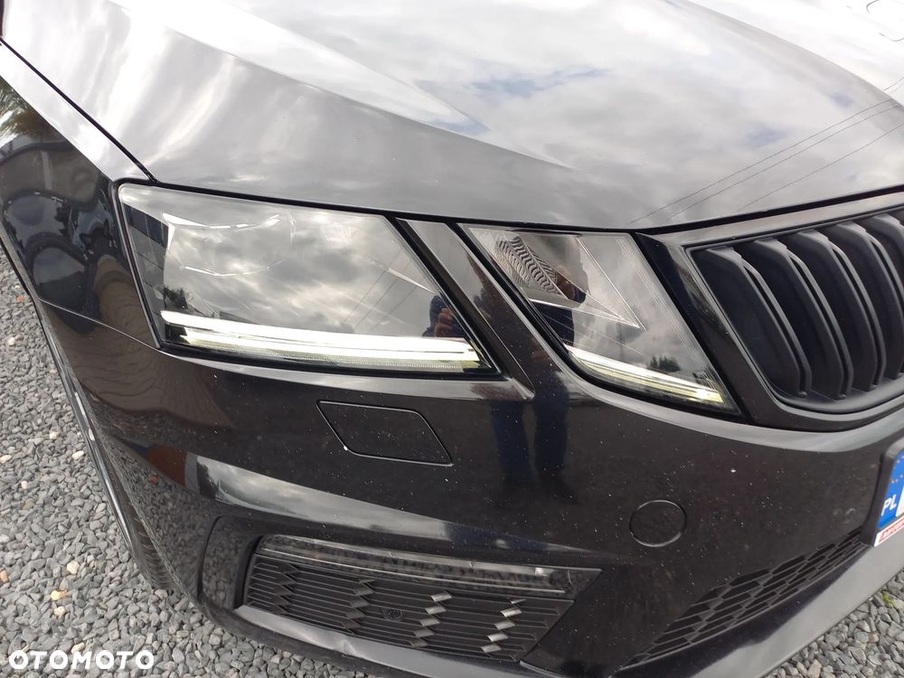 Skoda Octavia 2.0 TDI SCR RS DSG - 11