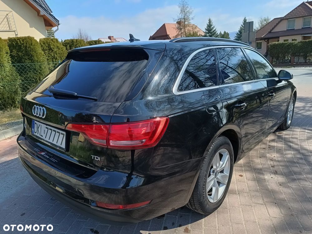 Audi A4 Avant - 16