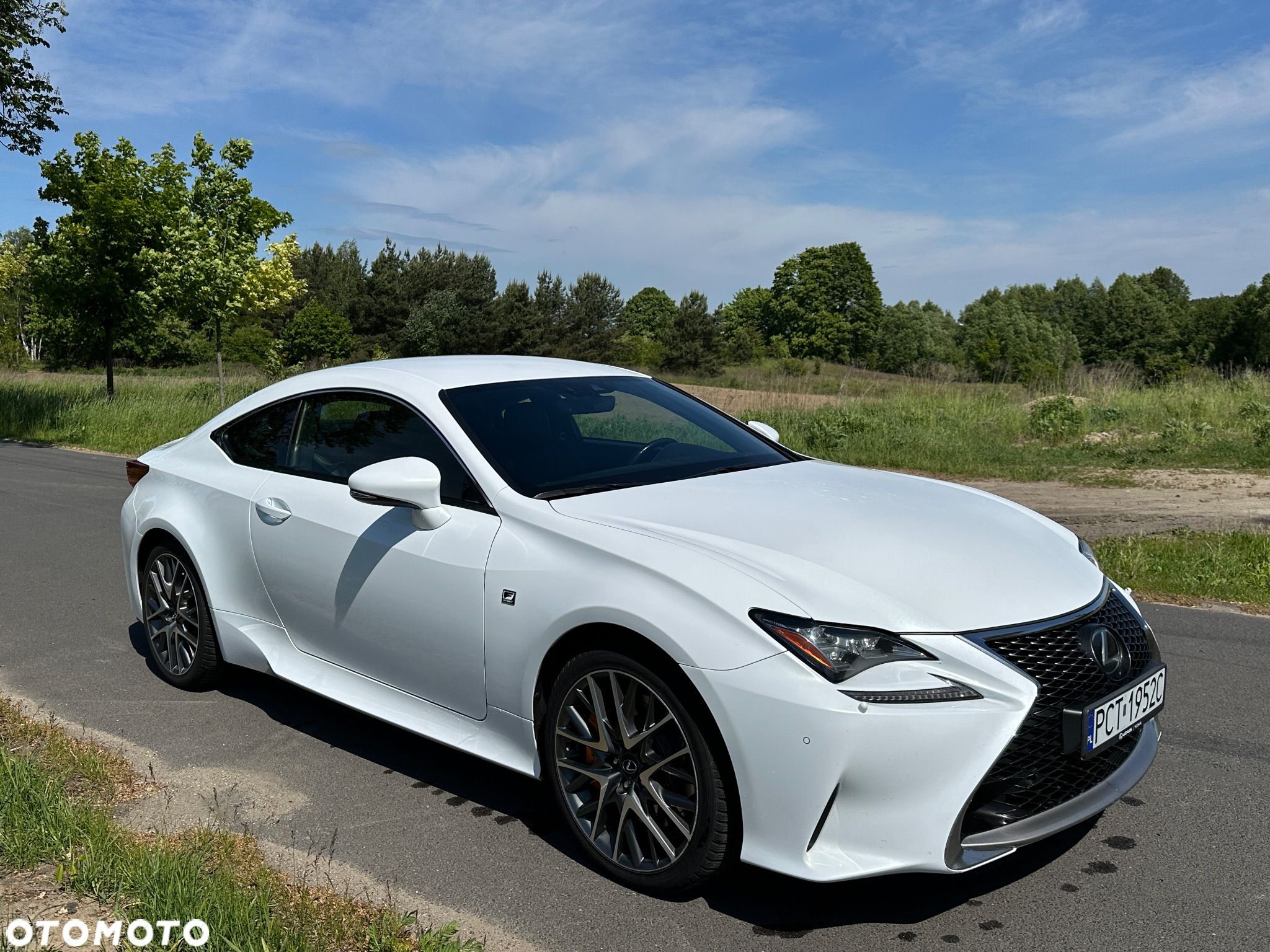 Lexus RC 200t / 300 F Sport - 1