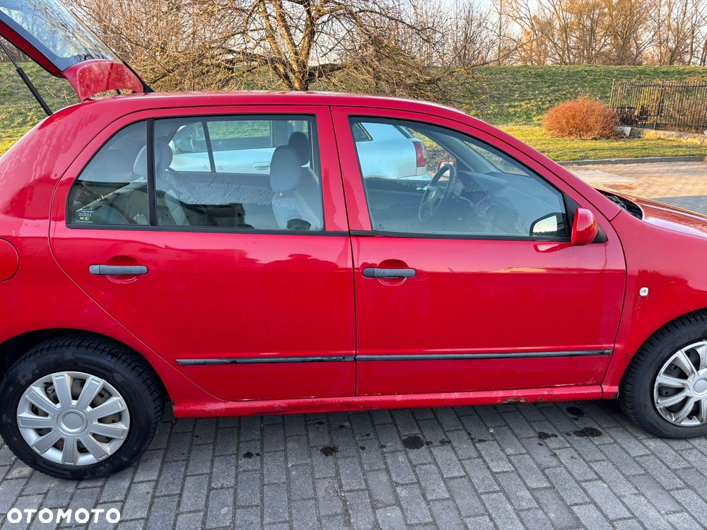 Skoda Fabia - 4