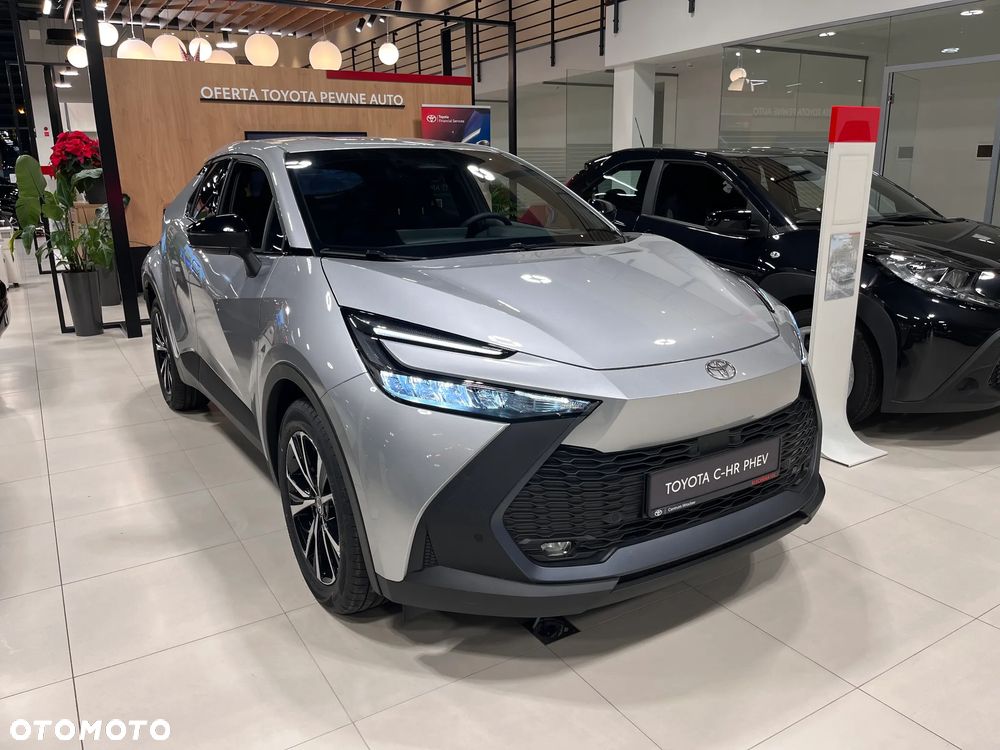 Toyota C-HR 2.0 PHEV Dynamic Force Style - 3