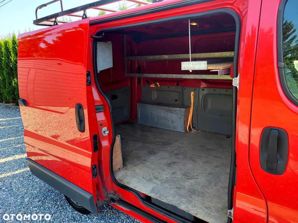 Renault Trafic - 17