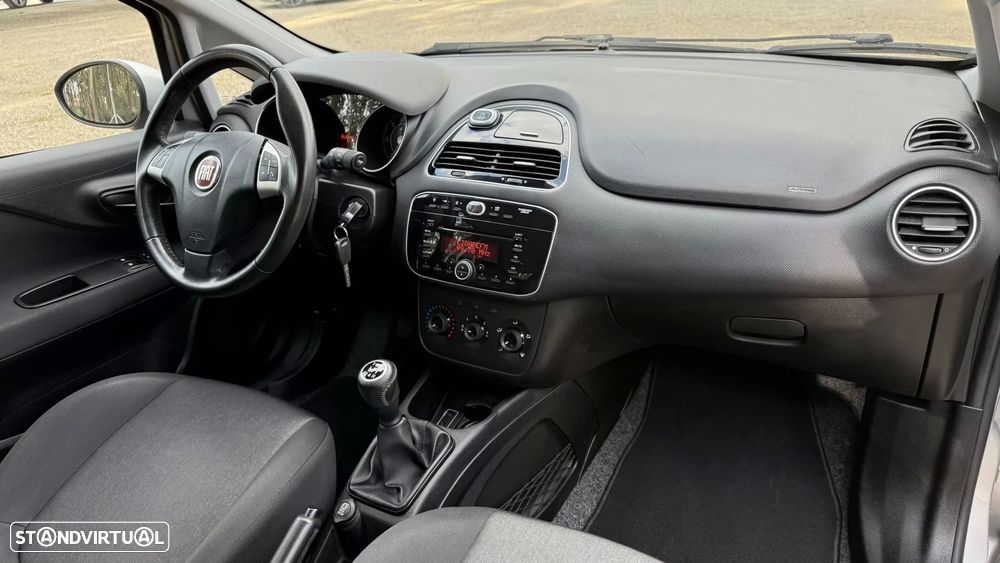 Fiat Punto 1.3 M-Jet Lounge Start&Stop - 26