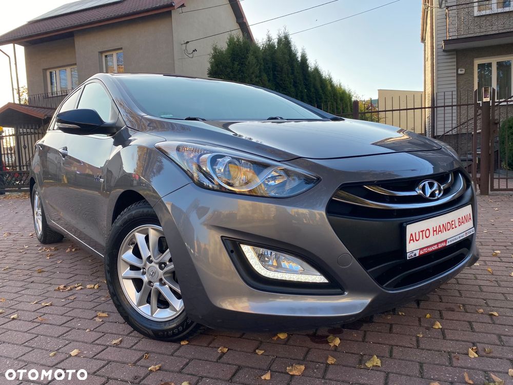 Hyundai i30 blue 1.6 GDI Trend - 30