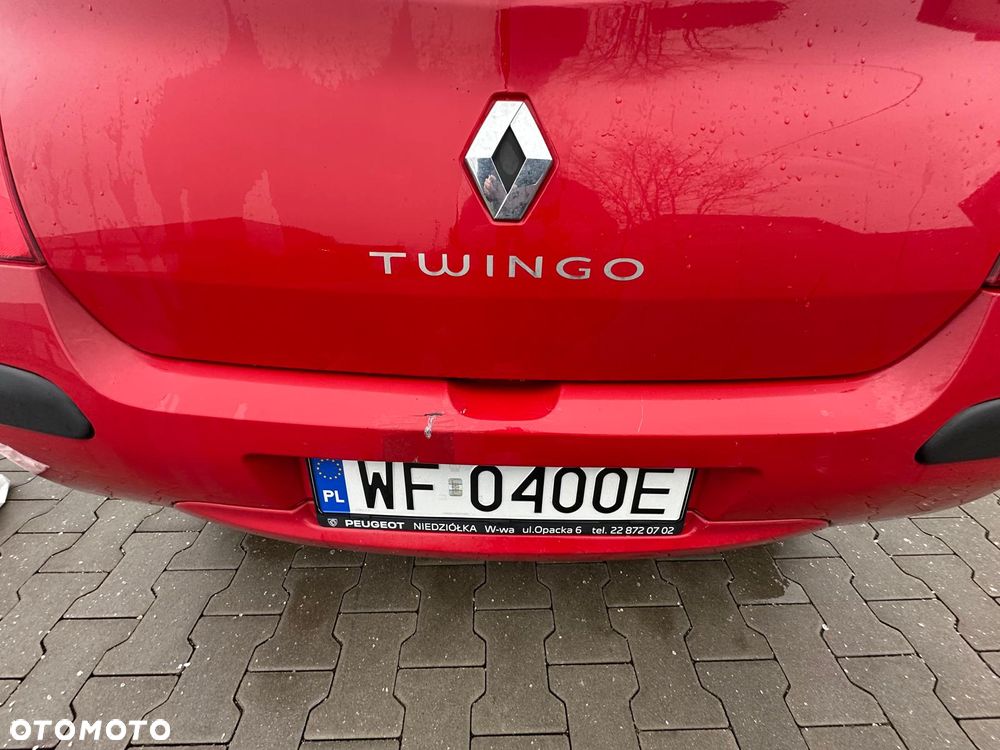 Renault Twingo 1.2 LEV 16V 75 eco2 - 11
