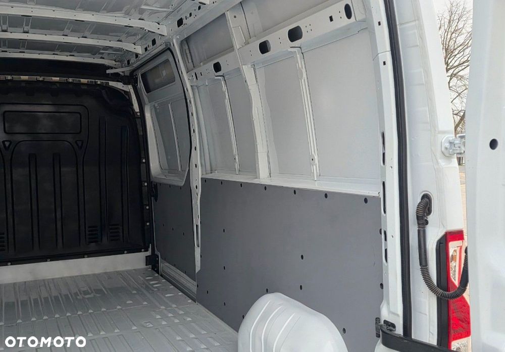 Renault Master - 29