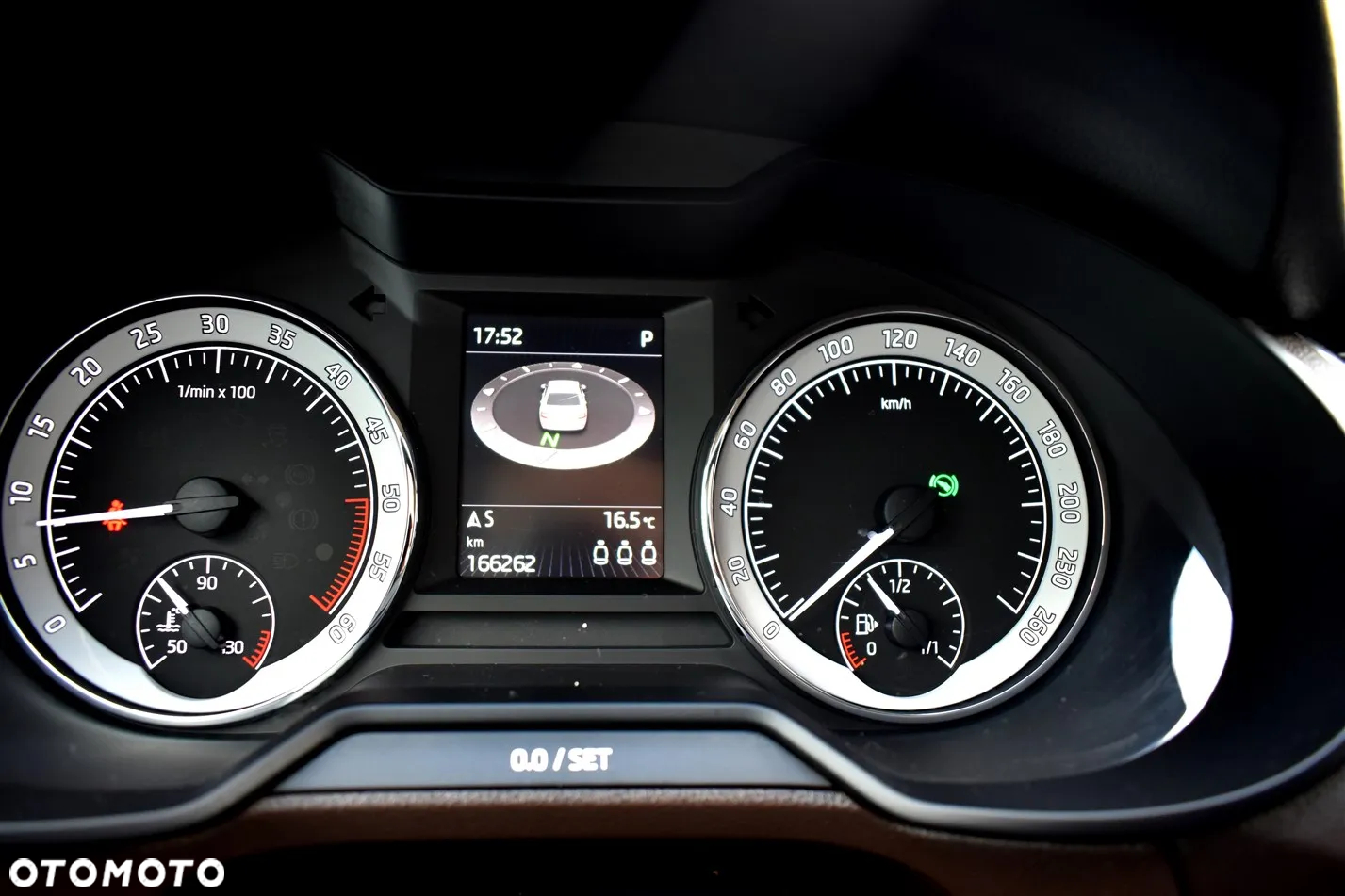 Skoda Octavia 2.0 TDI (Green tec) DSG L&K - 37
