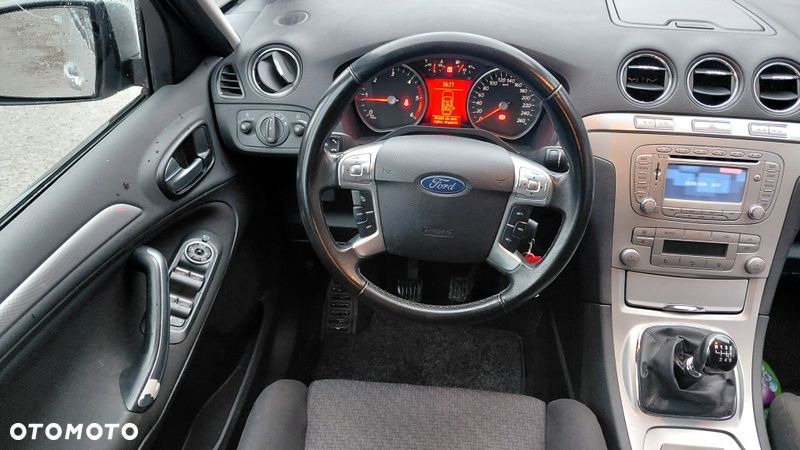 Ford S-Max 2.0 TDCi DPF Business Edition - 13