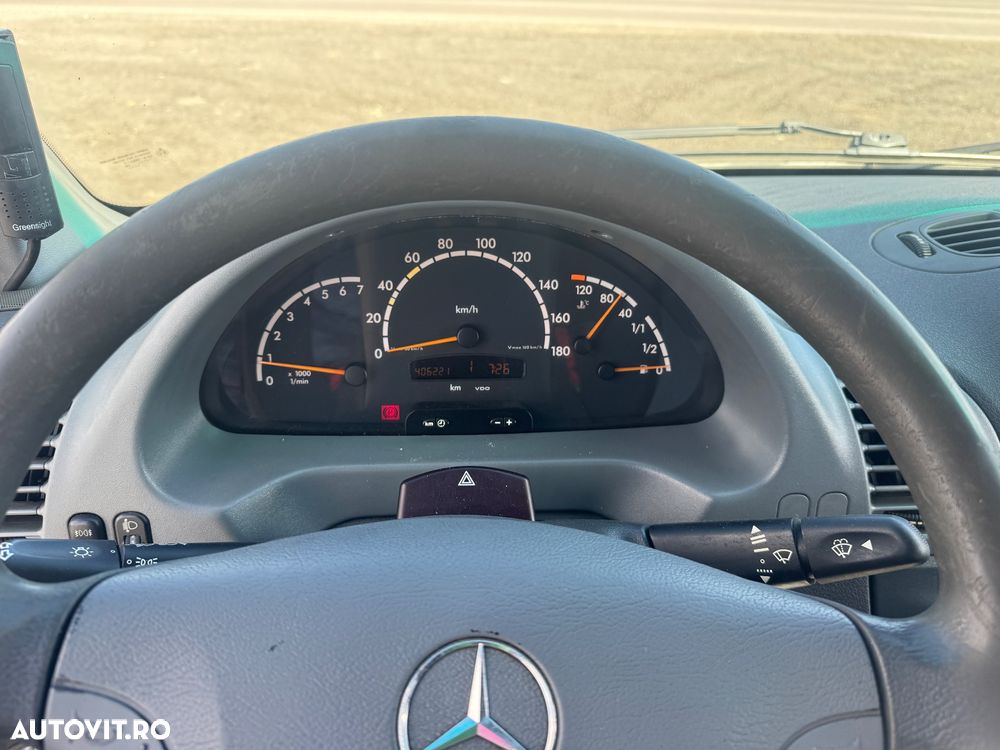 Mercedes-Benz Sprinter - 16