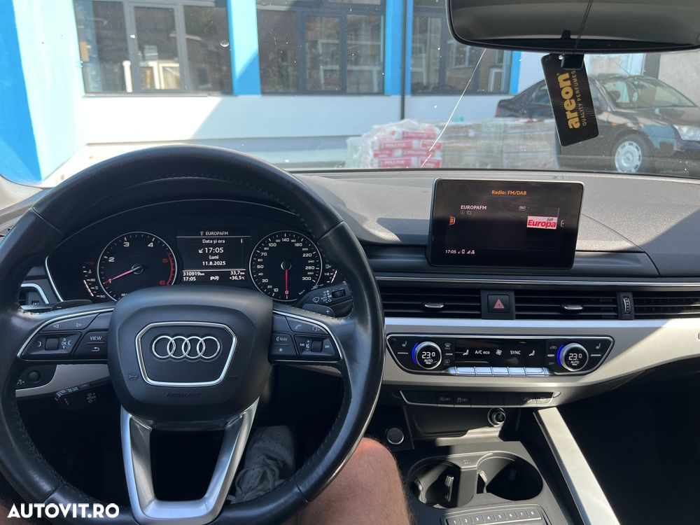 Audi A4 Allroad 2.0 TDI Quattro S tronic - 12
