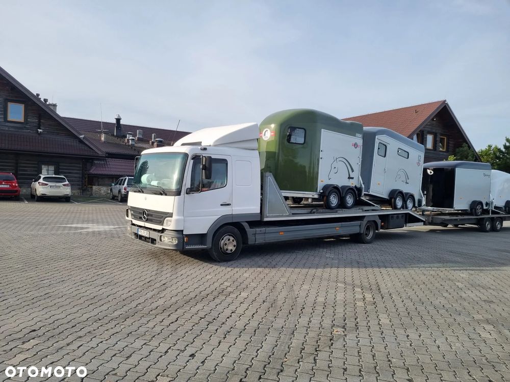 Mercedes-Benz 815 - 4