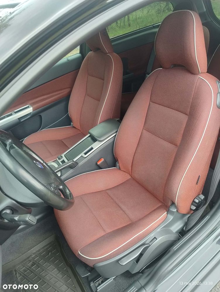 Volvo C30 2.0D Momentum - 7