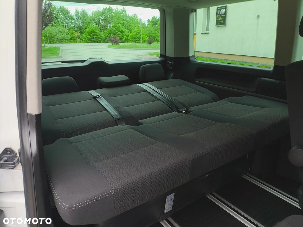 Volkswagen Multivan 2.0 TDI L1 Comfortline 4Motion - 25