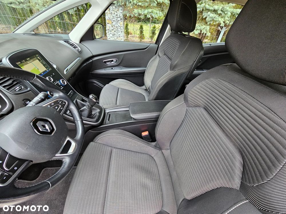 Renault Scenic ENERGY TCe 130 INTENS - 21
