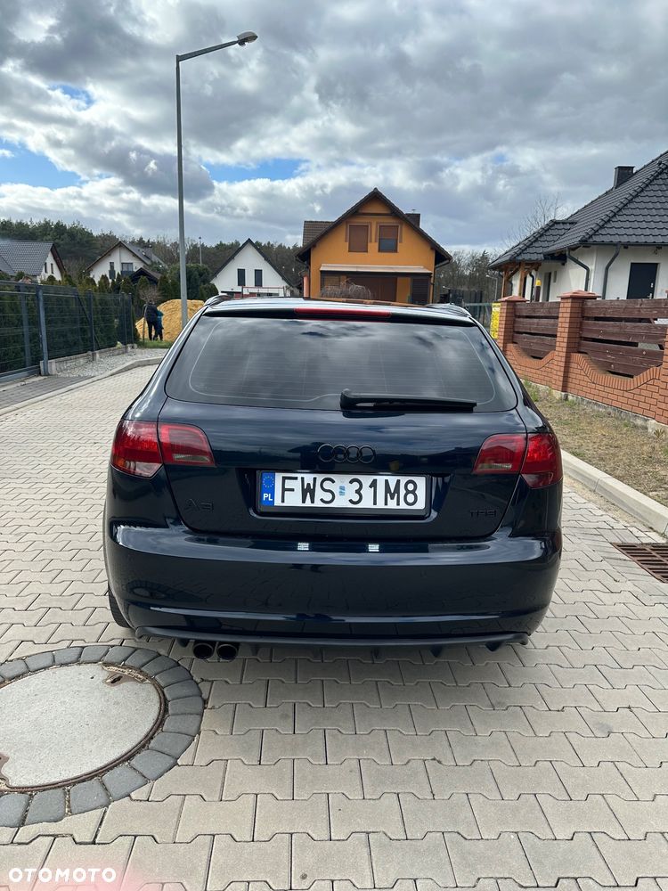 Audi A3 Sportback 1.4 TFSI Ambiente - 5