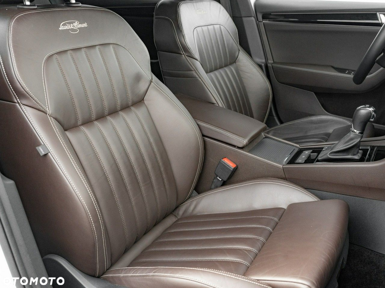 Skoda Superb 2.0 TDI SCR L&K DSG - 34