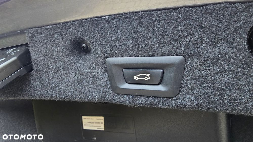 BMW Seria 5 525d xDrive Luxury Line - 40