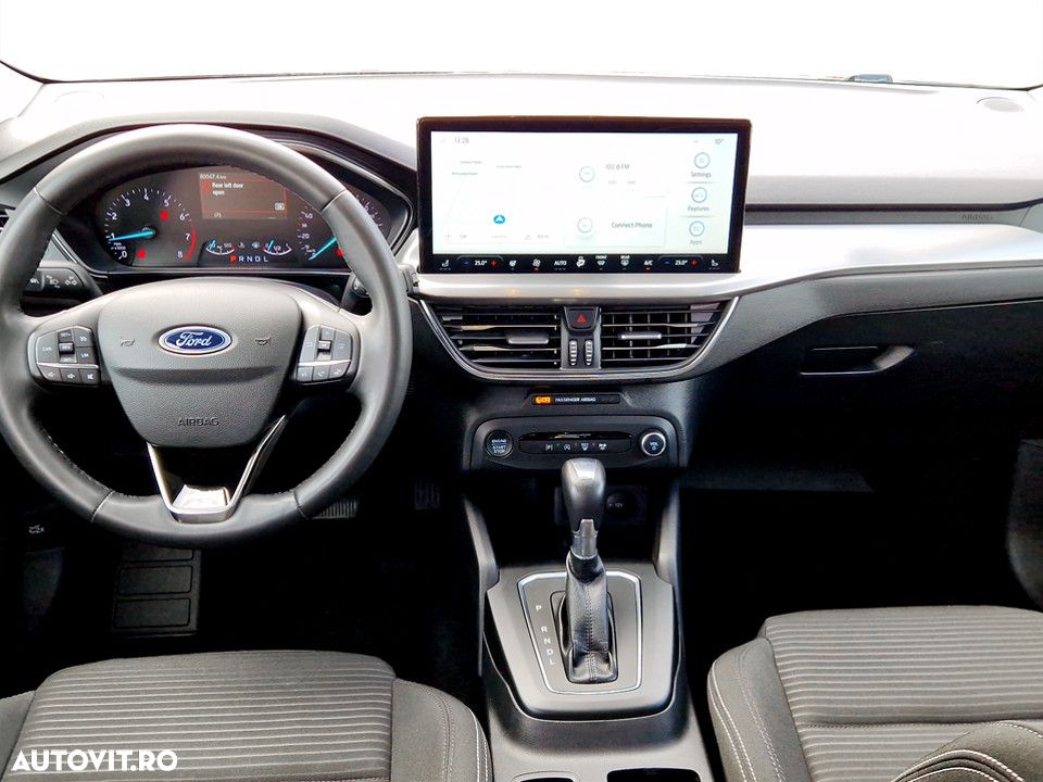 Ford Focus 1.0 EcoBoost MHEV Titanium - 11