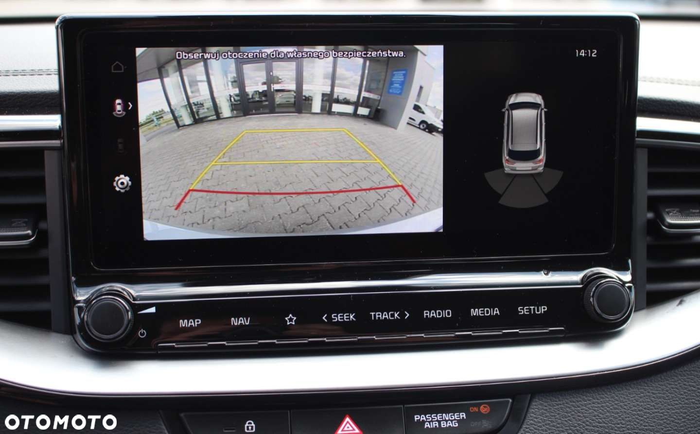 Kia Ceed - 11
