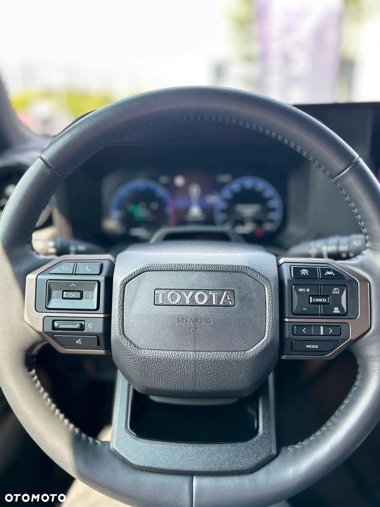 Toyota Land Cruiser LC 2.8 D-4D Invincible - 21