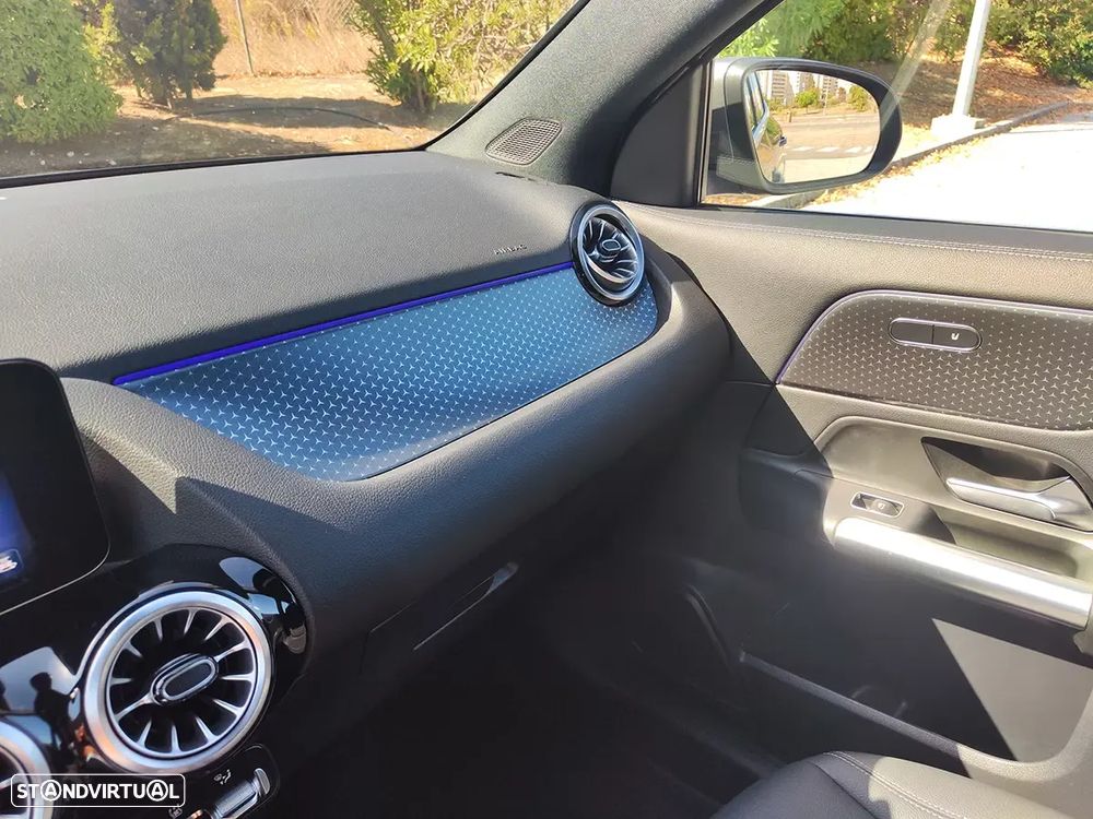 Mercedes-Benz EQA 250+ Progressive - 29