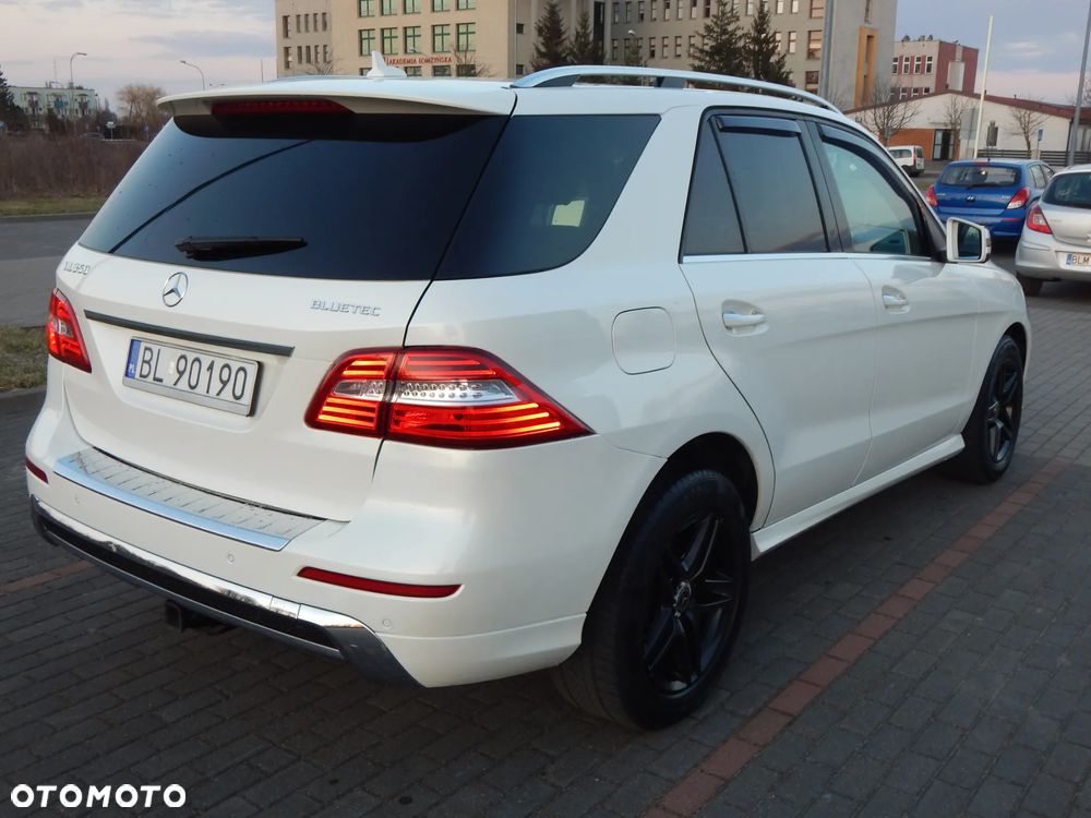 Mercedes-Benz ML 350 BlueTEC 4MATIC 7G-TRONIC - 4
