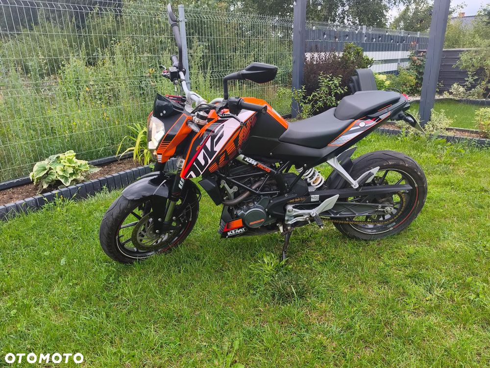 KTM Duke 125