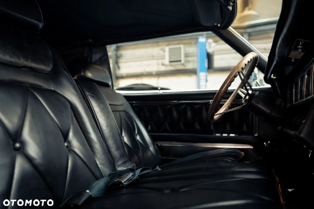 Lincoln Continental - 25