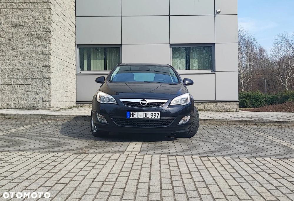 Opel Astra 1.4 Turbo Selection - 3