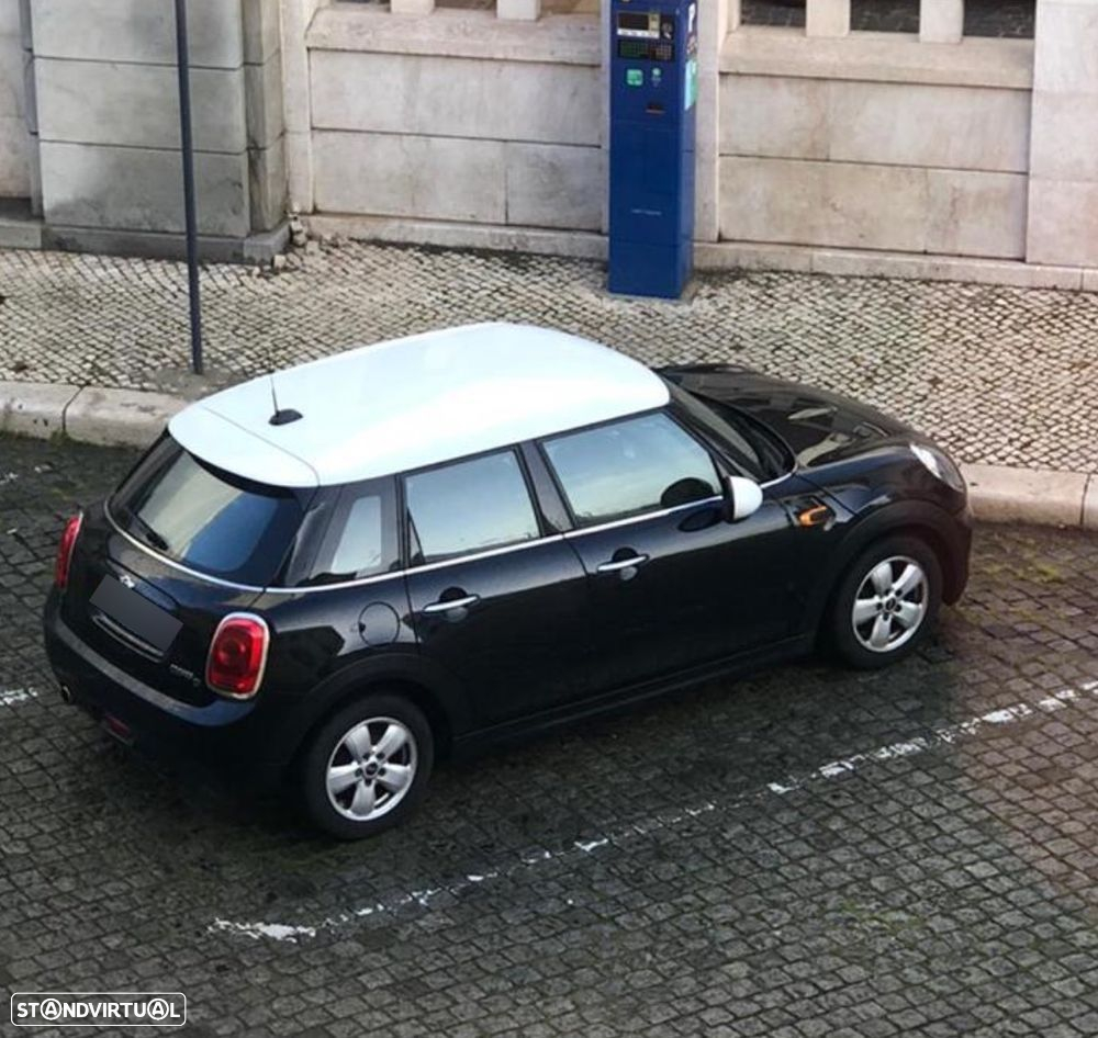MINI 5 Portas Cooper D - 8
