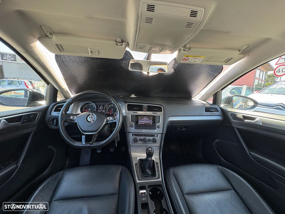 VW Golf 1.6 TDi DPF BlueMotion Comfortline - 11