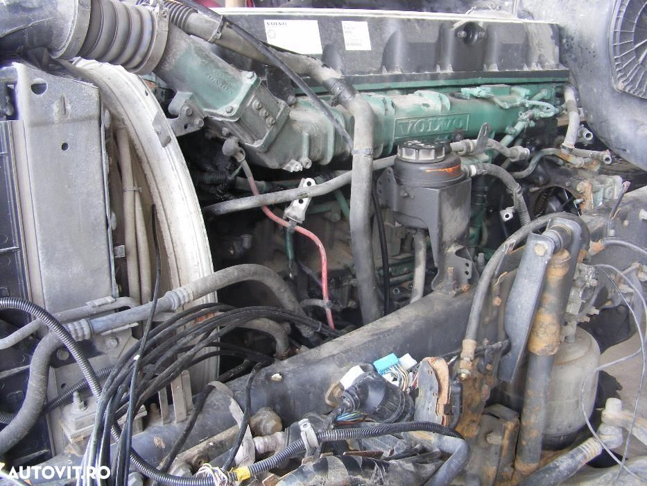 vand sau dezmembrez motor Volvo 400 D13A - 3