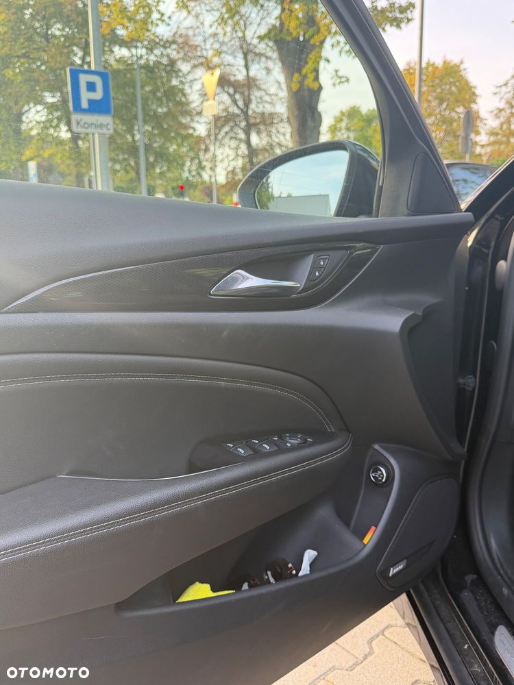 Opel Insignia 2.0 CDTI 4x4 GSi S&S - 17