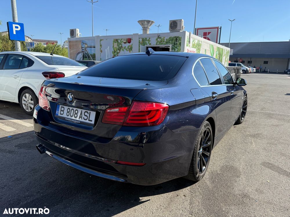 BMW Seria 5 530d xDrive - 8