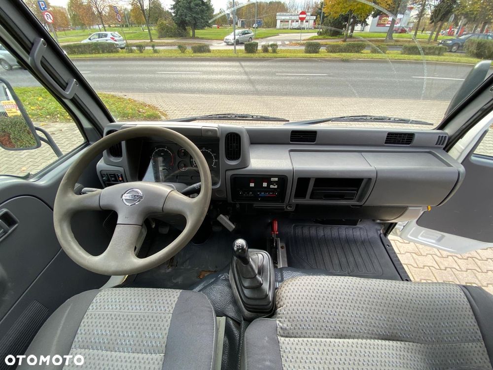 Nissan CABSTAR 3,0D PODNOŚNIK KOSZOWY MULTITEL MX200 20M WYS. ROBOCZA - 24