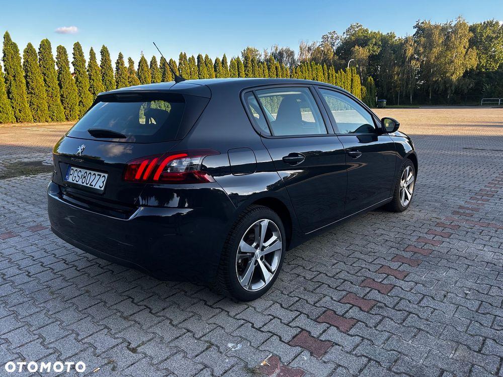 Peugeot 308 - 4