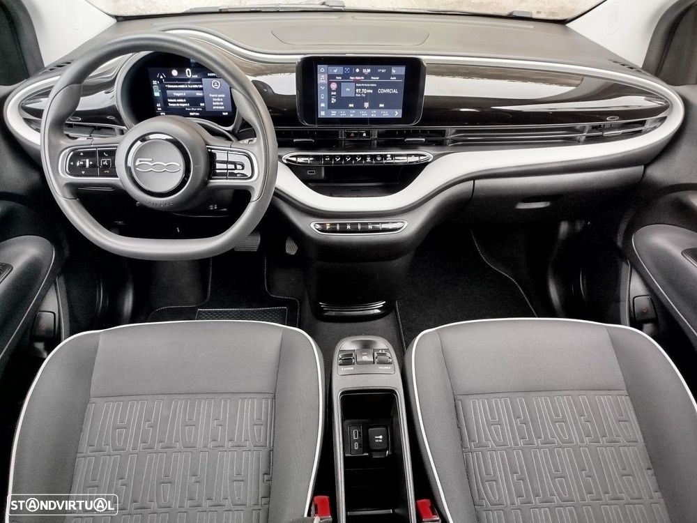Fiat 500e Action - 5