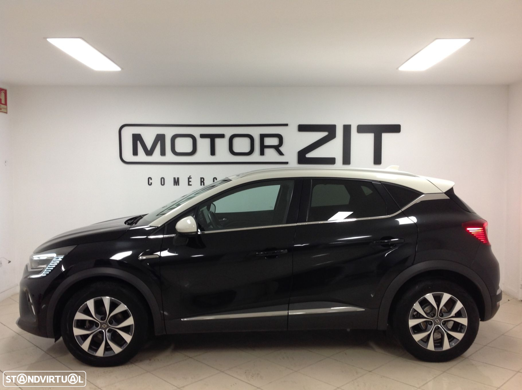 Renault Captur 1.0 TCe Exclusive - 6
