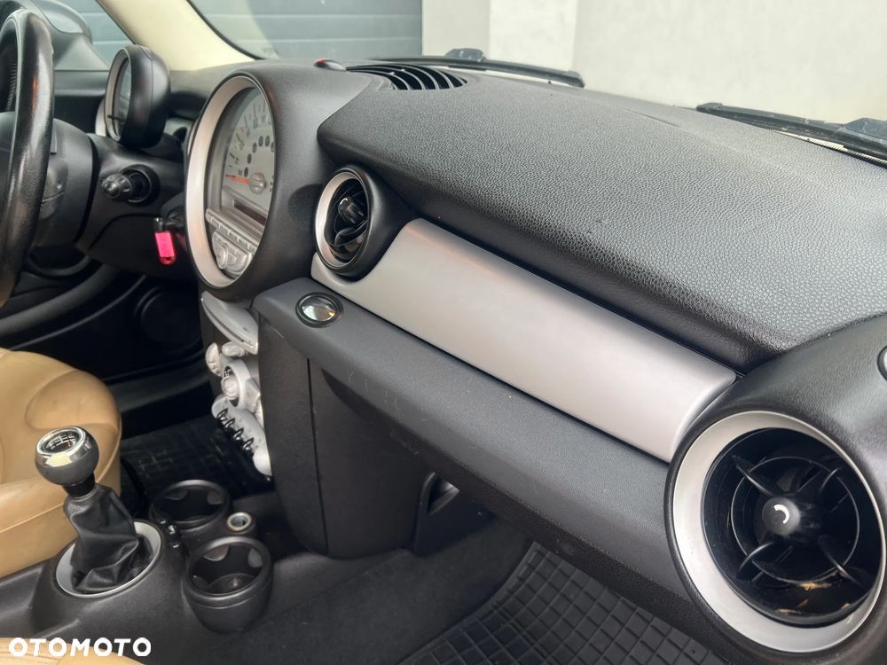 MINI ONE Standard - 20
